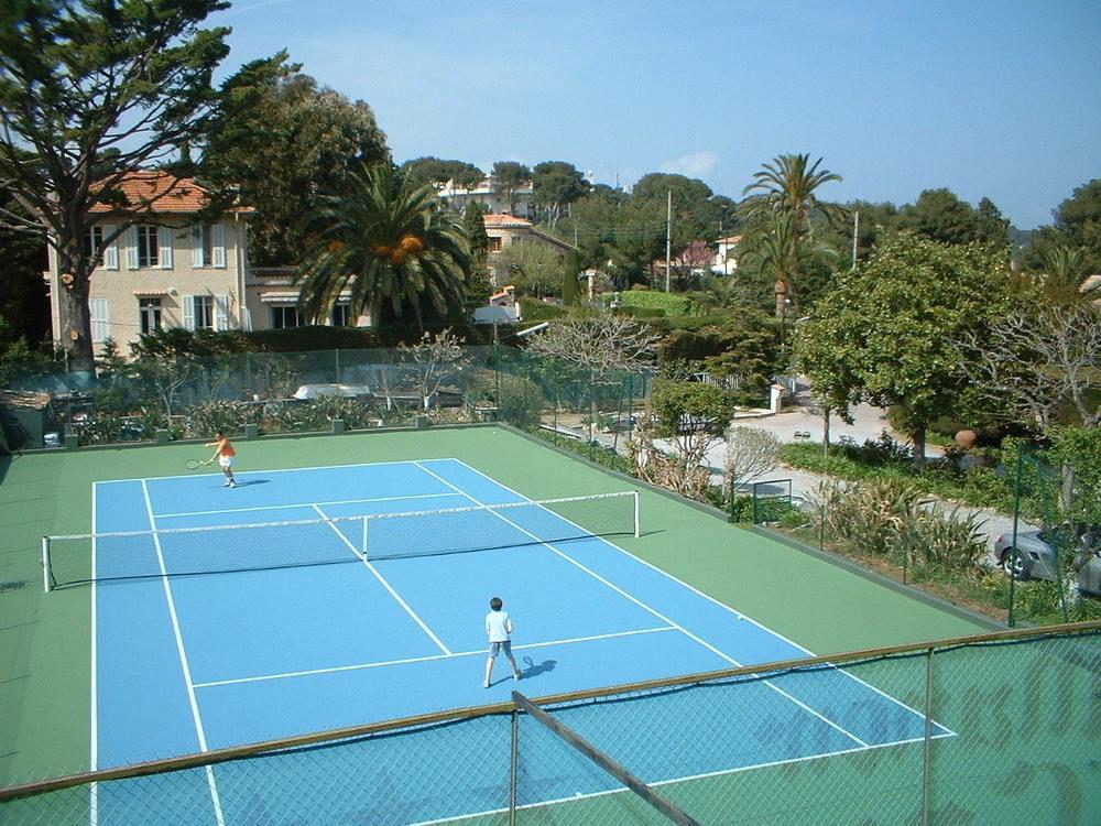 ホテル Castel Garoupe アンティーブ エクステリア 写真